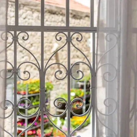 Apartment In City Center * سبليت