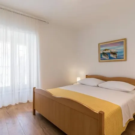 Apartment In City Center شقة *