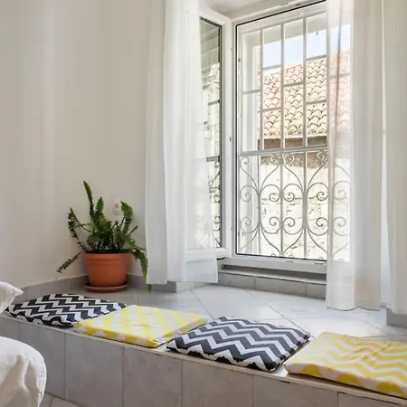Apartment In City Center شقة *