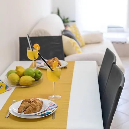 Apartment In City Center شقة