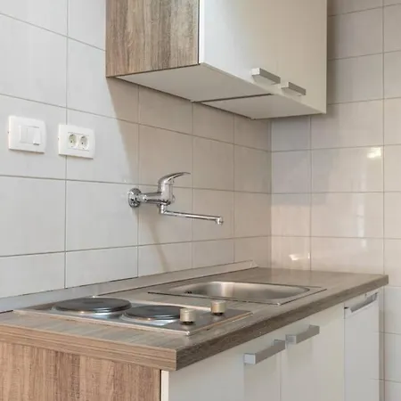 Apartment In City Center